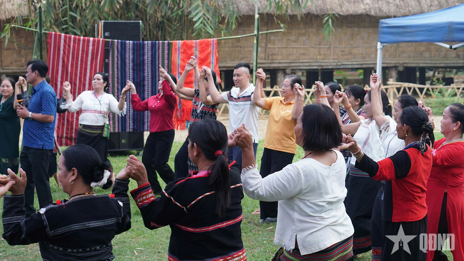 Sôi nổi hoạt động tại Ngày Văn hóa các dân tộc Việt Nam 2026

