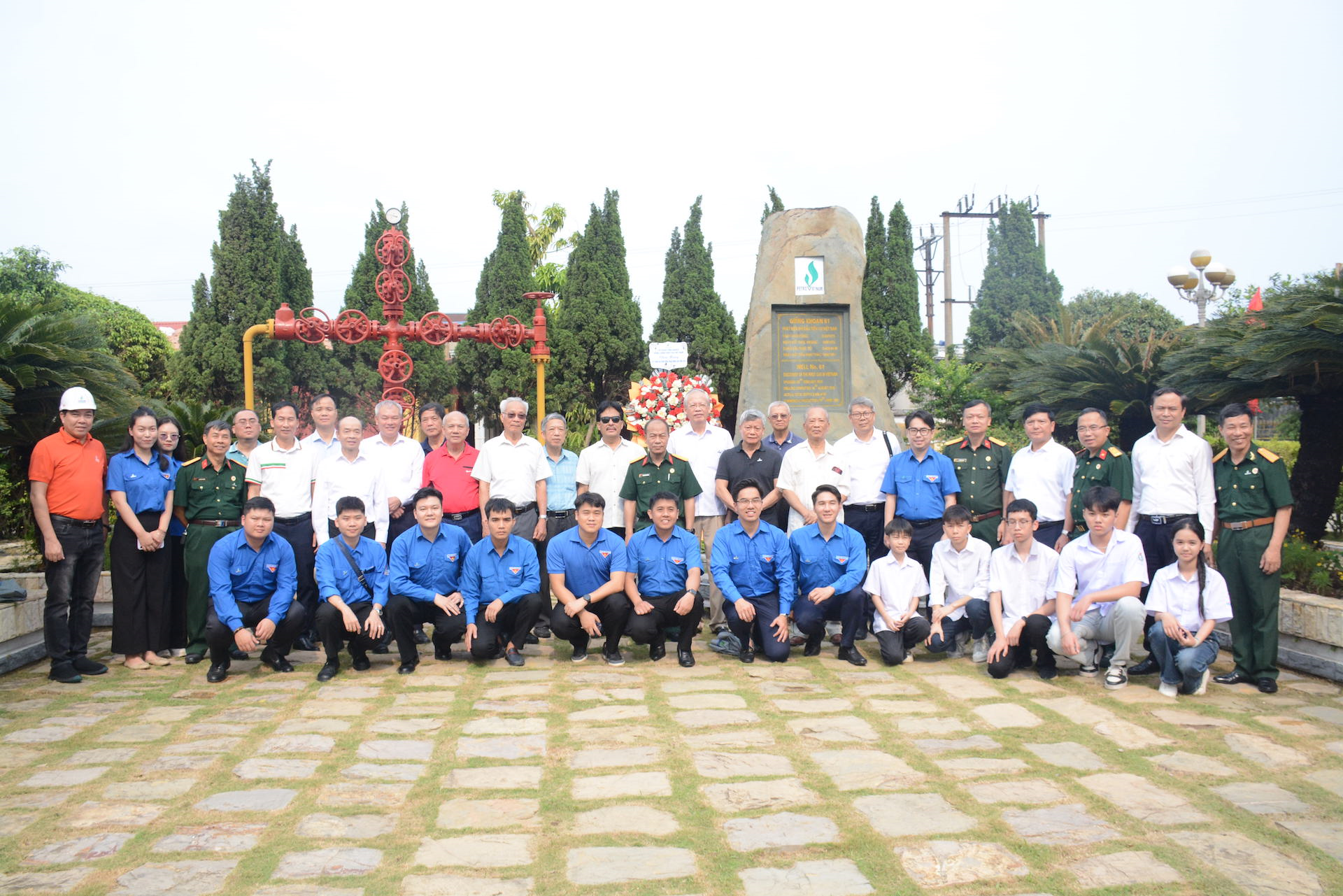 Hành trình năng lượng kỷ niệm 45 năm ngày khai thác dòng khí đầu tiên