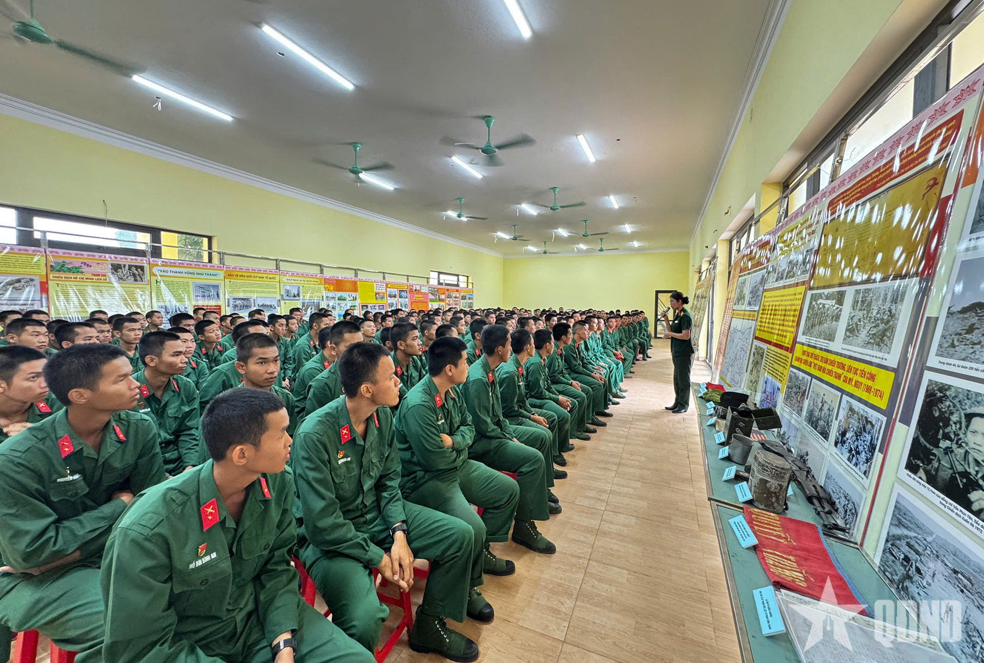 Bảo tàng Quân đoàn 34: Giáo dục truyền thống cho chiến sĩ mới