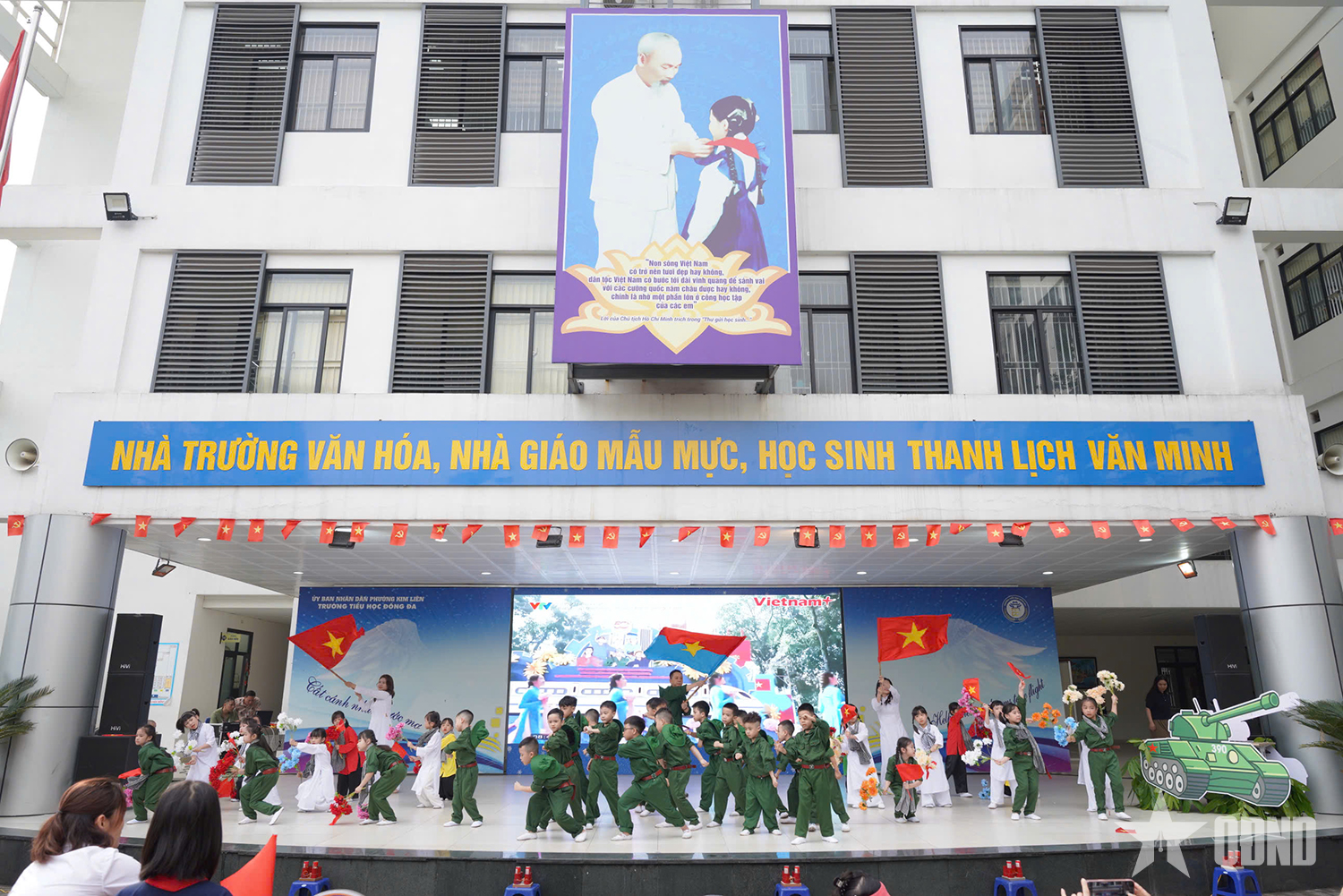 Đánh thức lịch sử từ những trải nghiệm sống động trong trường học

