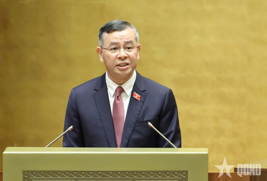 Bộ trưởng T&agrave;i ch&iacute;nh giải tr&igrave;nh trước Quốc hội: Tăng trưởng hai con số l&agrave; lựa chọn tất yếu