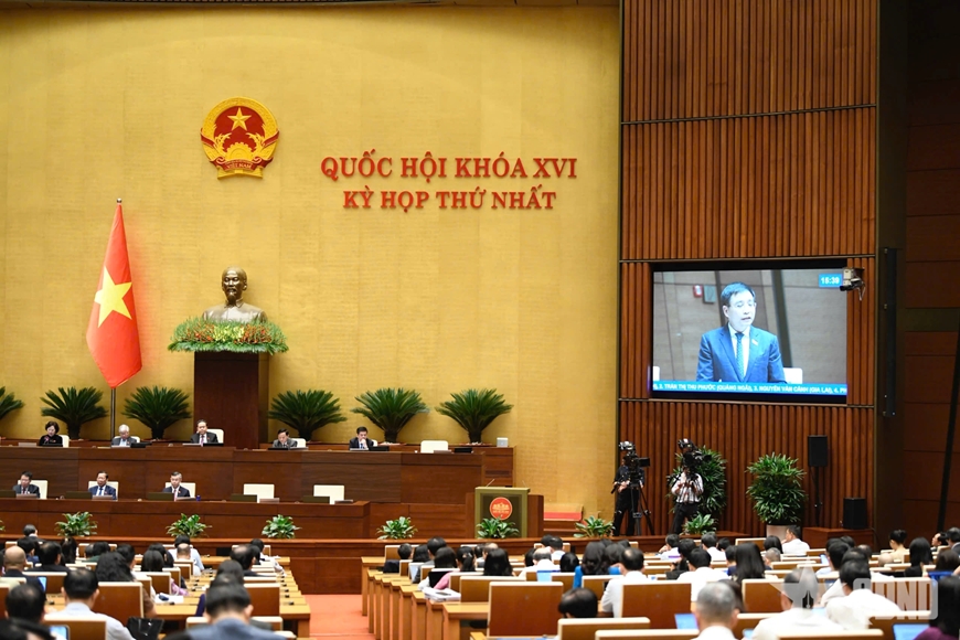 Ph&oacute; thủ tướng Nguyễn Văn Thắng: Tăng trưởng cao phải đi c&ugrave;ng ổn định vĩ m&ocirc;, đổi mới m&ocirc; h&igrave;nh ph&aacute;t triển