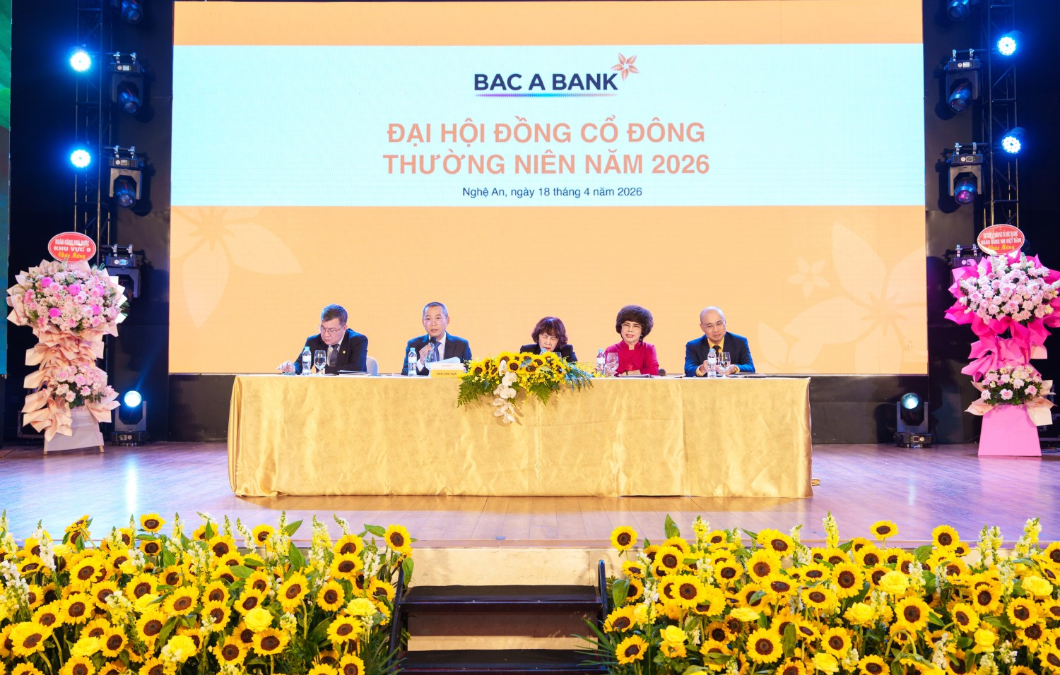 BAC A BANK - phát triển bền vững theo định hướng tăng trưởng an toàn, ổn định