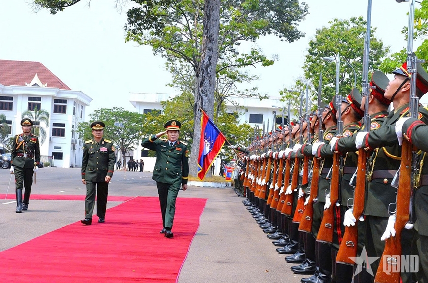 Hợp tác quân sự, quốc phòng Việt Nam - Lào ngày càng toàn diện