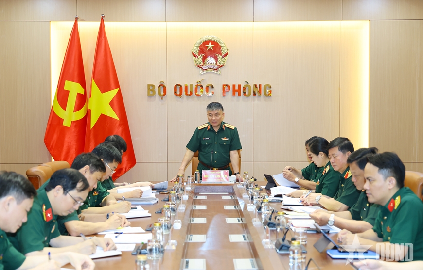 Thượng tướng Nguyễn Văn Hiền: Ch&uacute; trọng x&acirc;y dựng nh&agrave; trường Qu&acirc;n đội th&ocirc;ng minh