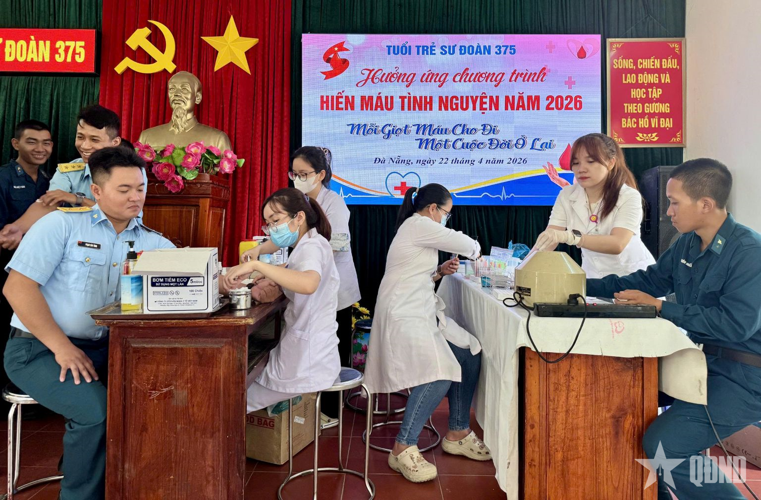 Những giọt máu nghĩa tình từ Sư đoàn 375