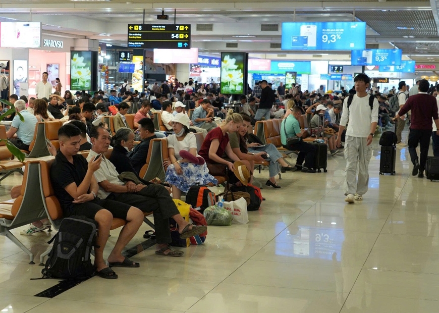 S&acirc;n bay Nội B&agrave;i sẵn s&agrave;ng phương &aacute;n đ&oacute;n lượng h&agrave;nh kh&aacute;ch tăng cao dịp nghỉ lễ