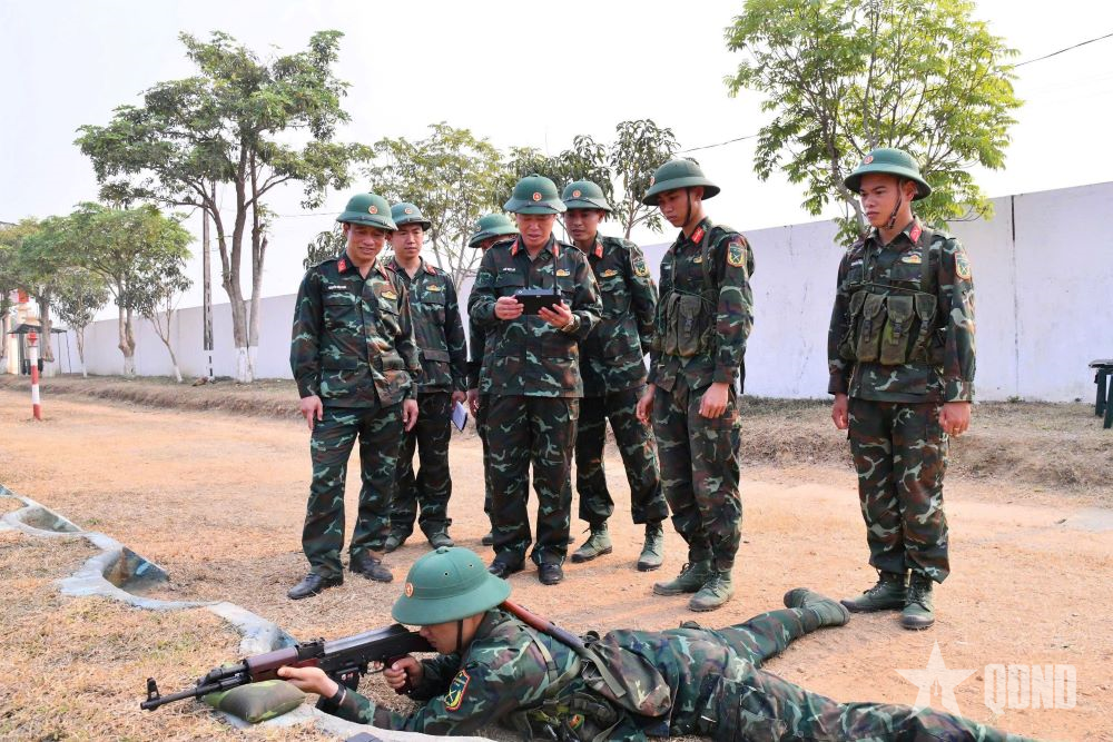 Quân khu 4: Sư đoàn 324 phấn đấu giành kết quả cao “3 tiếng nổ”