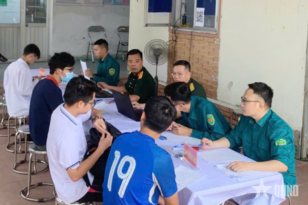 Phường Cao Xanh (Quảng Ninh) tổ chức đăng ký nghĩa vụ quân sự năm 2026

