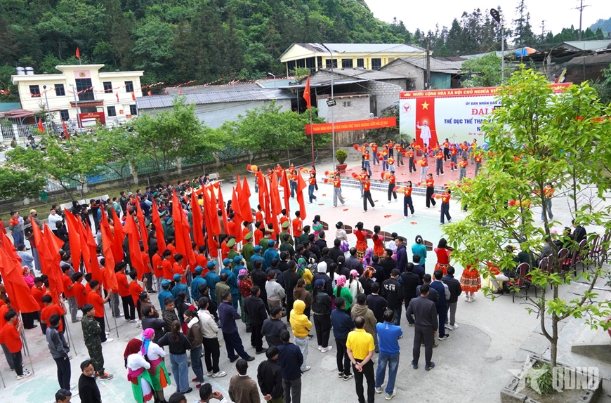 S&ocirc;i nổi Đại hội Thể dục thể thao v&agrave; Ng&agrave;y hội văn h&oacute;a c&aacute;c d&acirc;n tộc thiểu số x&atilde; bi&ecirc;n giới Sơn Vĩ (Tuy&ecirc;n Quang)