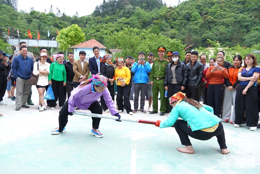 S&ocirc;i nổi Đại hội Thể dục thể thao v&agrave; Ng&agrave;y hội văn h&oacute;a c&aacute;c d&acirc;n tộc thiểu số x&atilde; bi&ecirc;n giới Sơn Vĩ (Tuy&ecirc;n Quang)