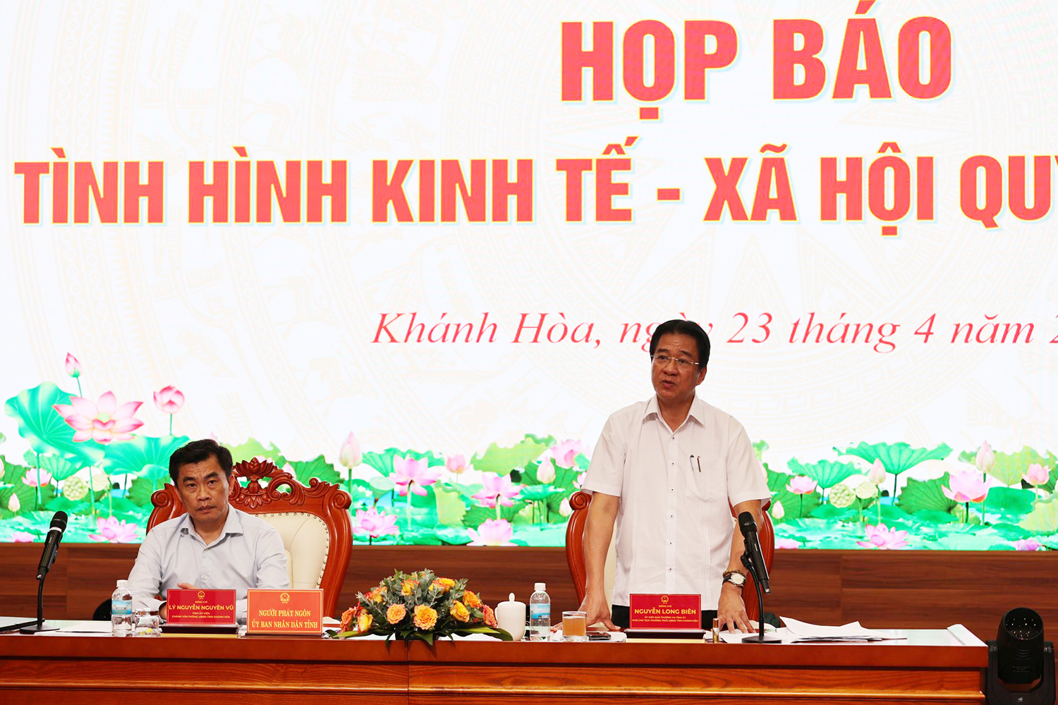 Khánh Hòa: Tập trung các giải pháp tăng trưởng 2 con số