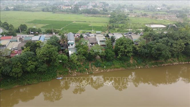 Mưa dông, sạt lở gây thiệt hại tại nhiều địa phương