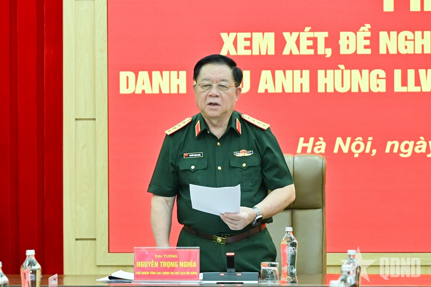 Gallery - 	Đại tướng Nguyễn Trọng Nghĩa chủ trì phiên họp Hội đồng TĐ-KT