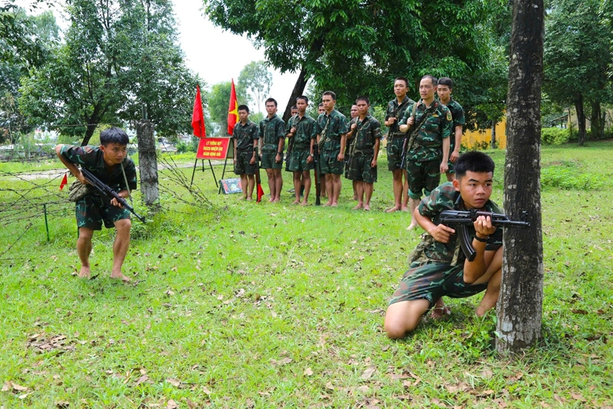 Giữ vững thế trận, bảo vệ vững chắc địa bàn

