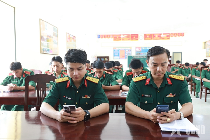 Trường Sĩ quan Lục quân 2 phát động hưởng ứng Cuộc thi “Tìm hiểu kiến thức pháp luật trên Báo Quân đội nhân dân”