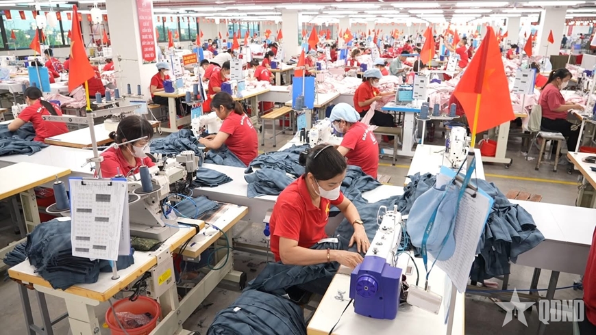 Bảo vệ quyền lợi ch&iacute;nh đ&aacute;ng của người lao động