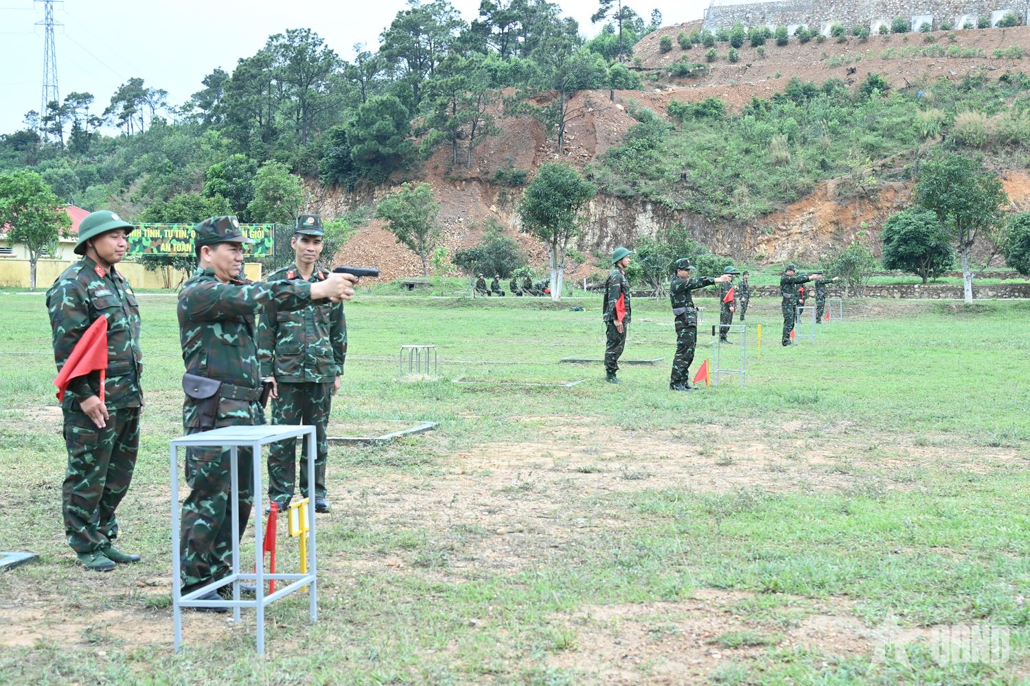Quảng Ninh hoàn thành tập huấn bổ sung cán bộ Ban CHQS cấp xã

