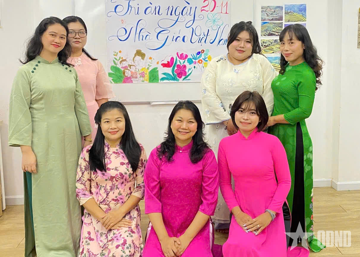 Thắp sáng tương lai cho người tự kỷ 