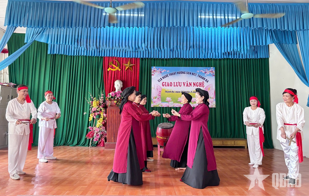 Bền bỉ giữ điệu xoan truyền thống
