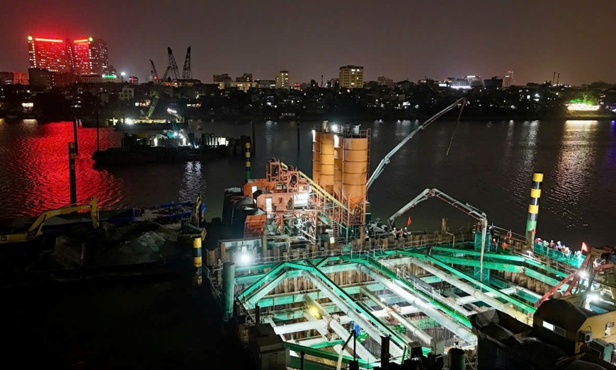 Dự &aacute;n cầu Trần Hưng Đạo: Vừa th&uacute;c đẩy tiến độ vừa ng&oacute;ng mặt bằng thi c&ocirc;ng