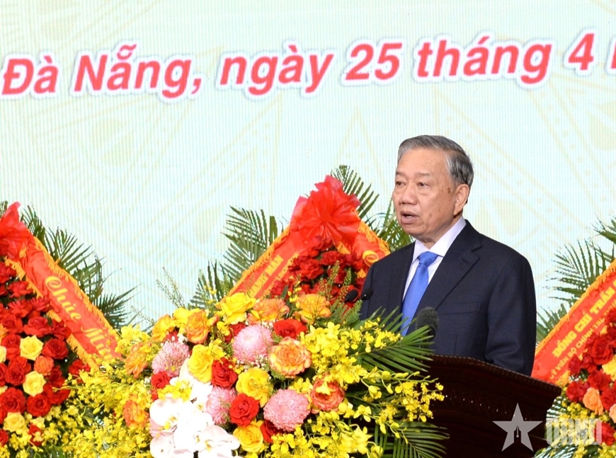 Tổng Bí thư, Chủ tịch nước Tô Lâm dự Lễ đón nhận danh hiệu Anh hùng Lực lượng vũ trang nhân dân của Quân khu 5