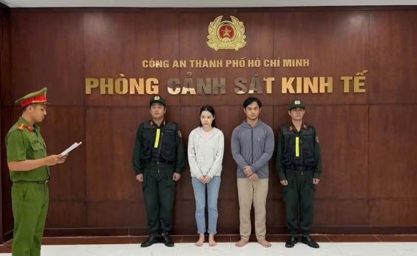 Khởi tố cặp vợ chồng sản xuất thực phẩm giảm c&acirc;n chứa chất cấm