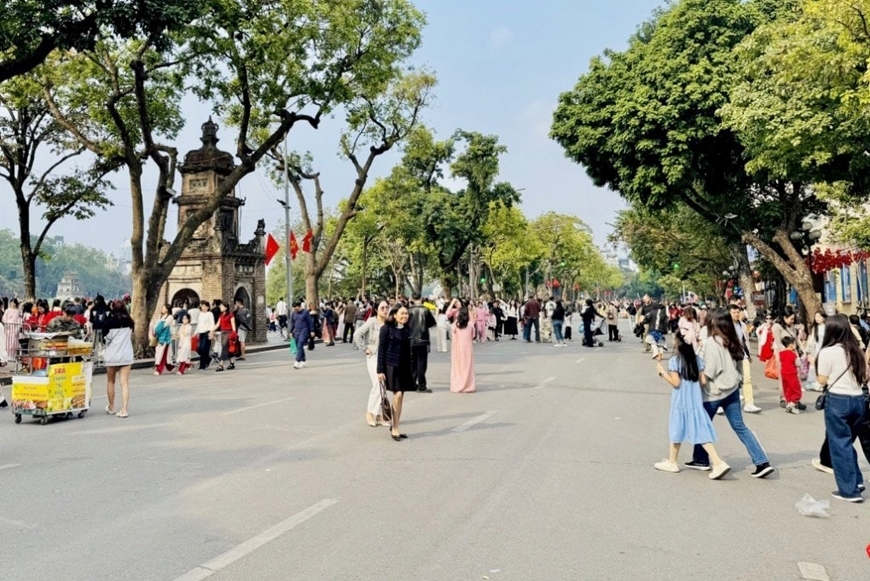 Thời tiết dịp nghỉ lễ 30-4 v&agrave; 1-5: Nhiều khu vực ng&agrave;y nắng, chiều tối v&agrave; đ&ecirc;m c&oacute; mưa d&ocirc;ng