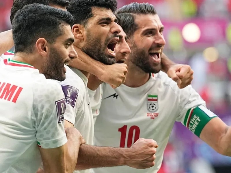 Đội tuyển Iran hướng tới World Cup giữa v&ograve;ng xo&aacute;y bất định