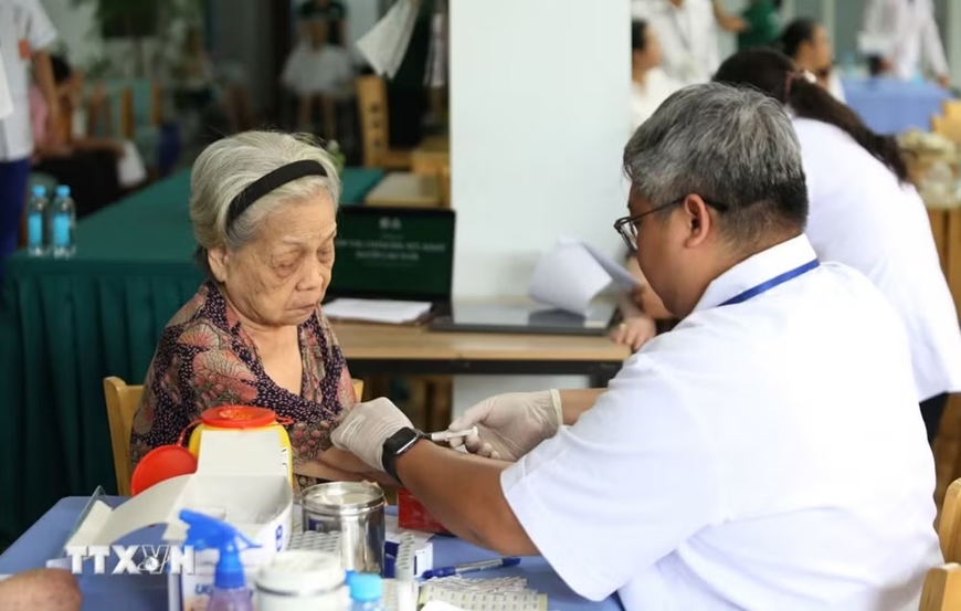 Đau xương khớp, người cao tuổi sợ nhất điều g&igrave;?