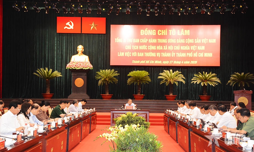 Tổng B&iacute; thư, Chủ tịch nước T&ocirc; L&acirc;m: Th&agrave;nh phố Hồ Ch&iacute; Minh cần đặt trọng t&acirc;m cải c&aacute;ch v&agrave;o thể chế ph&aacute;t triển