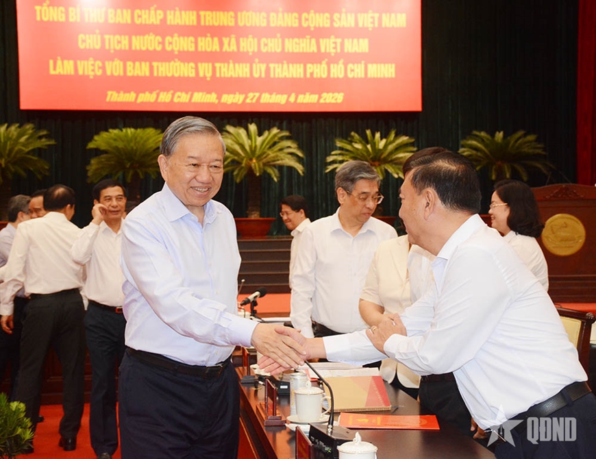 Tổng B&iacute; thư, Chủ tịch nước T&ocirc; L&acirc;m: Th&agrave;nh phố Hồ Ch&iacute; Minh cần đặt trọng t&acirc;m cải c&aacute;ch v&agrave;o thể chế ph&aacute;t triển