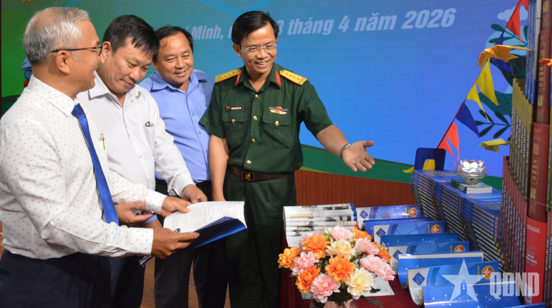 Đọc sách góp phần phát triển tư duy quân sự, năng lực tự học