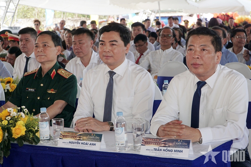 Thượng tướng Phạm Trường Sơn dự khởi c&ocirc;ng dự &aacute;n Cảng h&agrave;ng kh&ocirc;ng d&acirc;n dụng s&acirc;n bay Phan Thiết