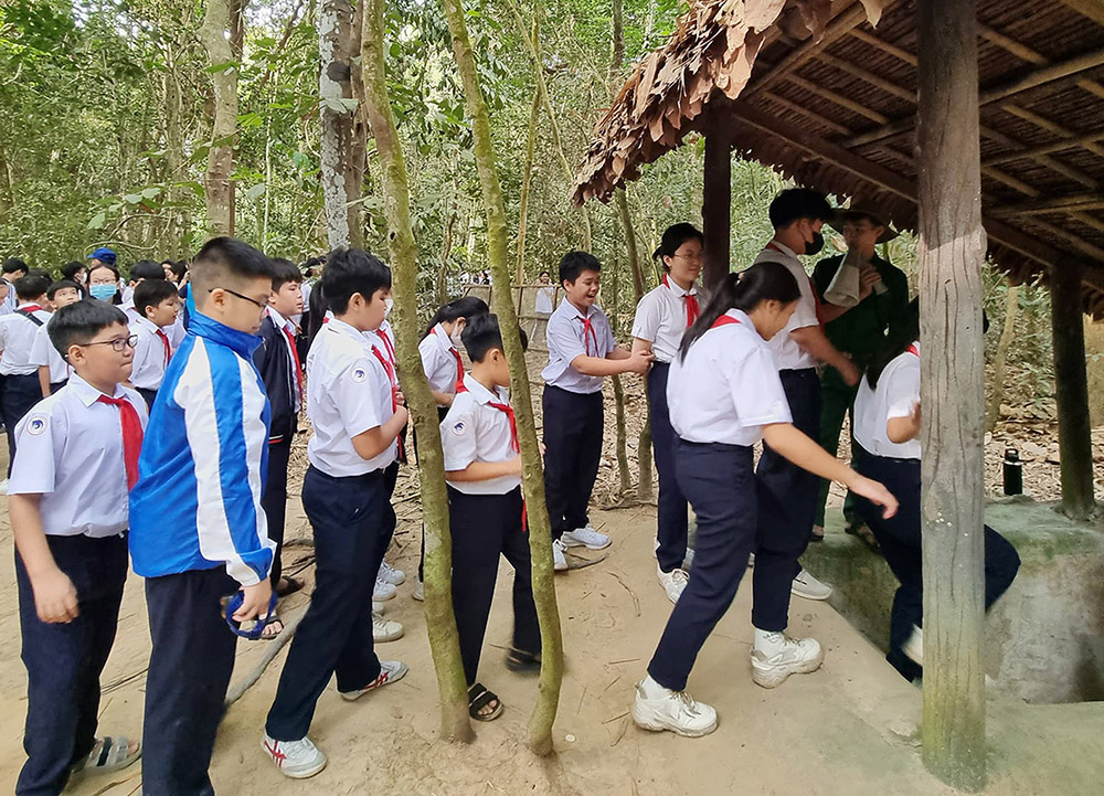 Tri ân và tiếp nối