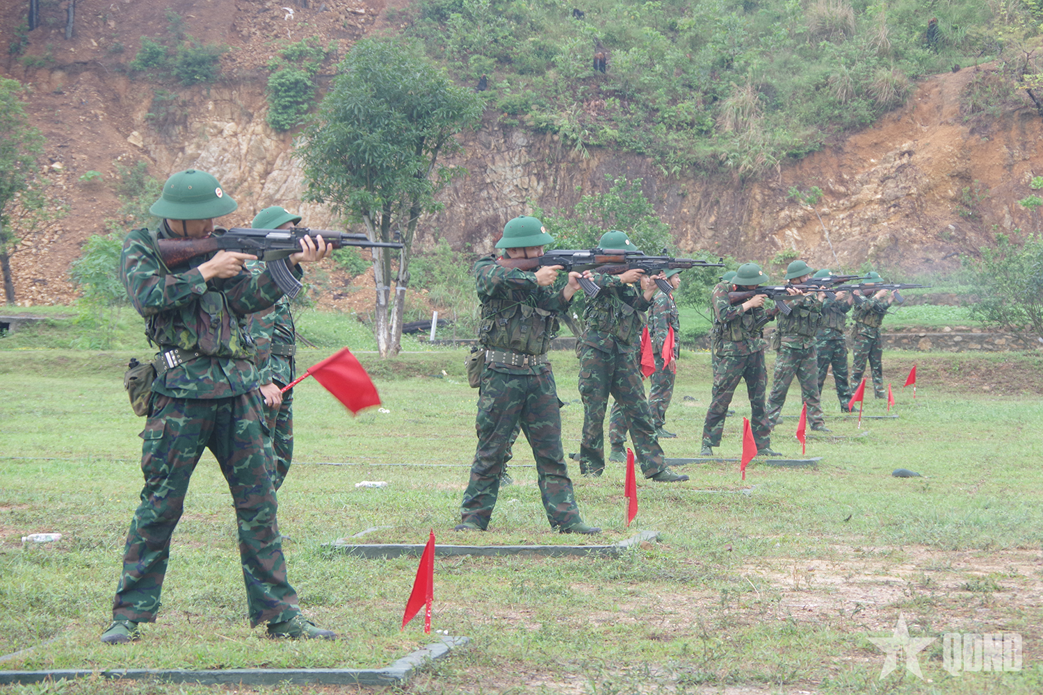 Bộ CHQS tỉnh Quảng Ninh kiểm tra kết quả huấn luyện chiến sĩ mới năm 2026

