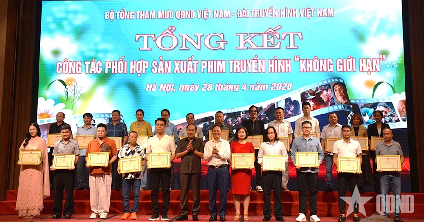 Phim &ldquo;Kh&ocirc;ng giới hạn&rdquo;: Dấu ấn đậm n&eacute;t về h&igrave;nh ảnh Bộ đội Cụ Hồ thời kỳ mới