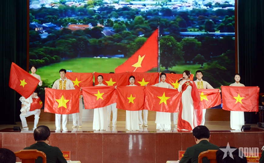 Gallery - 	Cục Quân khí: Rèn luyện và chuẩn hóa đội ngũ báo cáo viên về mọi mặt