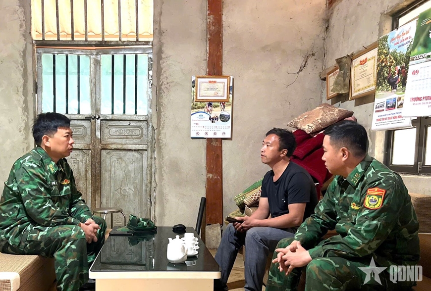 Thượng t&aacute; H&agrave; Văn Chinh - Bản lĩnh người chỉ huy ở "điểm n&oacute;ng" Phi&ecirc;ng Kho&agrave;i