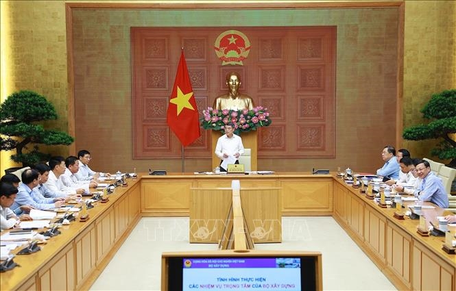 Thủ tướng L&ecirc; Minh Hưng: Tập trung ph&aacute;t triển hệ thống kết cấu hạ tầng đồng bộ, hiện đại