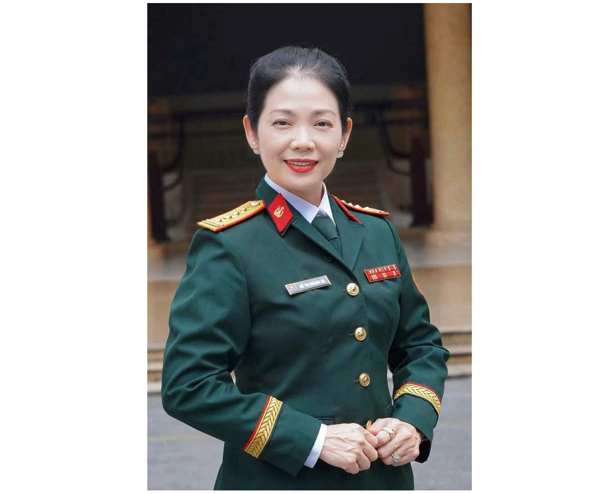 Từ “giọng ca vàng” đến người thầy tâm huyết