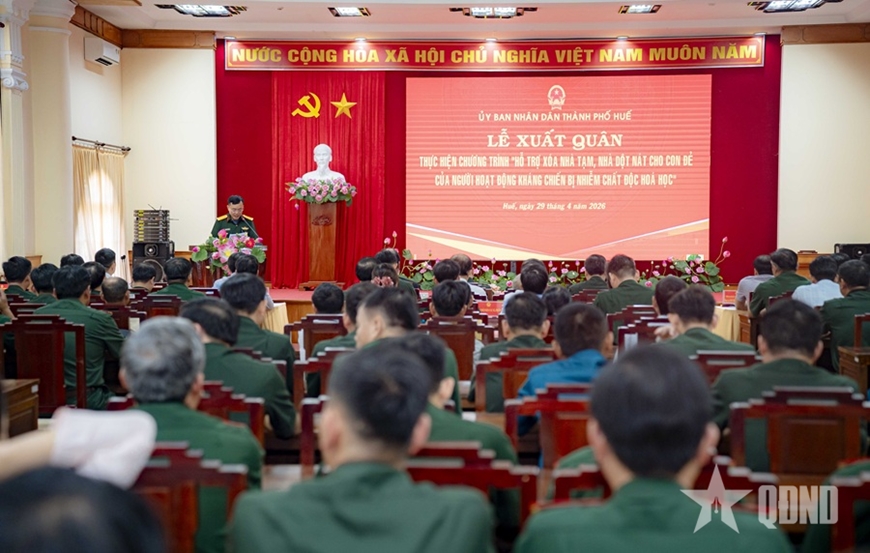 Ph&aacute;t động chương tr&igrave;nh x&oacute;a nh&agrave; tạm, nh&agrave; dột n&aacute;t cho con đẻ của người hoạt động kh&aacute;ng chiến bị nhiễm chất độc h&oacute;a học