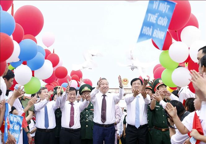 Tổng Bí thư, Chủ tịch nước Tô Lâm dự Lễ thượng cờ 
