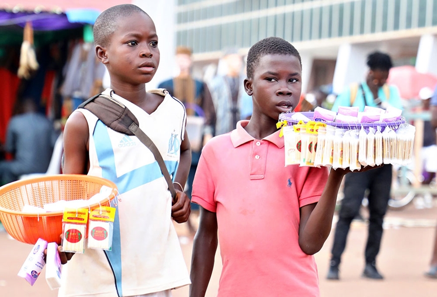 H&ograve;a b&igrave;nh l&agrave; lựa chọn