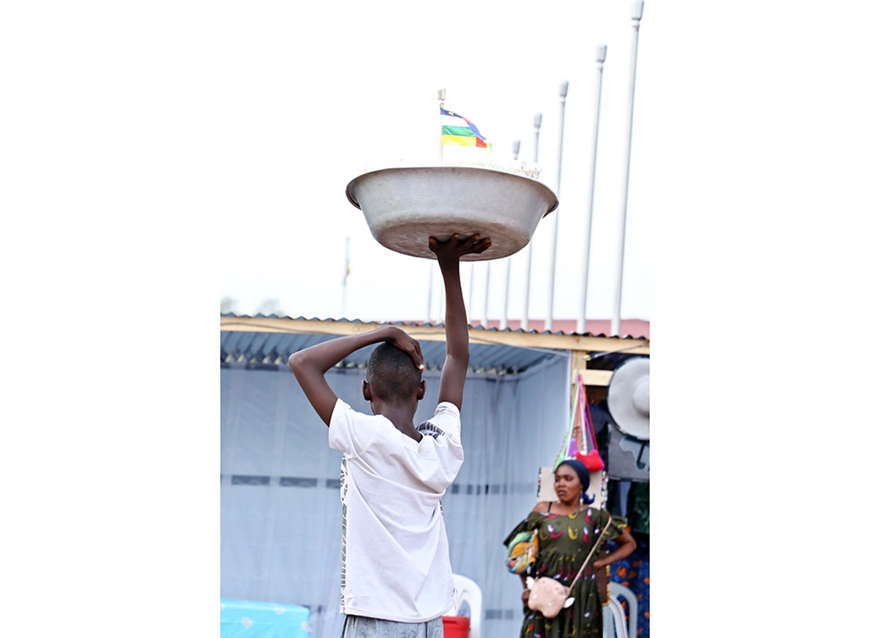 H&ograve;a b&igrave;nh l&agrave; lựa chọn