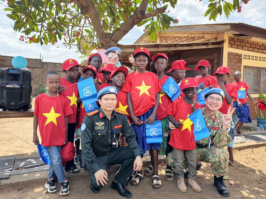 H&ograve;a b&igrave;nh l&agrave; lựa chọn