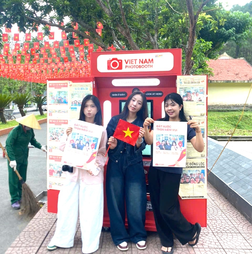 Trải nghiệm “trang báo lịch sử” ở Ngã ba Đồng Lộc