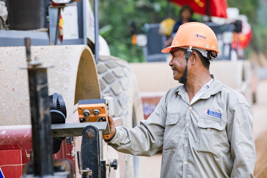 Cao tốc Đồng Đăng (Lạng Sơn) - Tr&agrave; Lĩnh (Cao Bằng) thi c&ocirc;ng xuy&ecirc;n nghỉ lễ