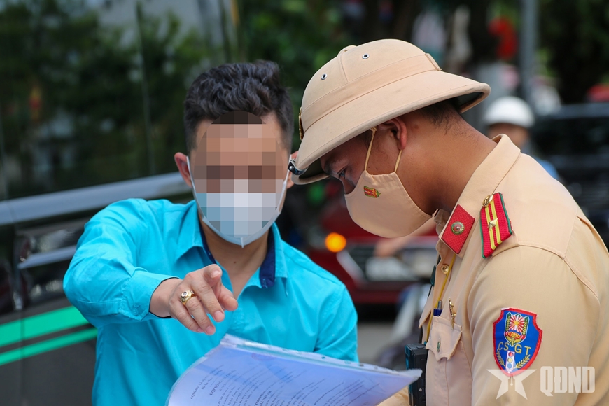 D&ograve;ng xe rời Thủ đ&ocirc;, giao th&ocirc;ng cửa ng&otilde; ph&iacute;a Đ&ocirc;ng th&ocirc;ng suốt