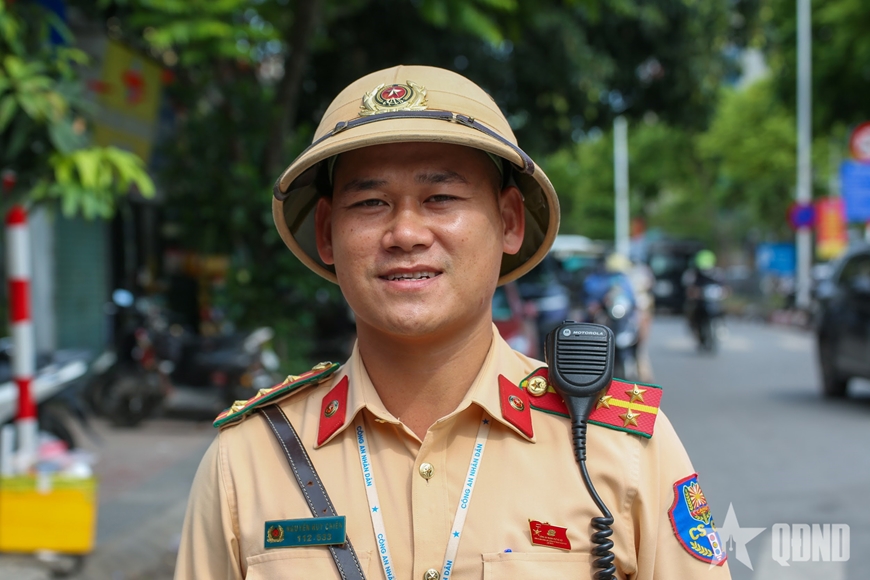 D&ograve;ng xe rời Thủ đ&ocirc;, giao th&ocirc;ng cửa ng&otilde; ph&iacute;a Đ&ocirc;ng th&ocirc;ng suốt